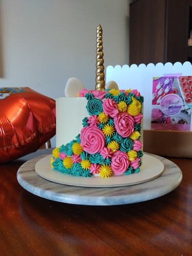 Tortas Modernas Temáticas Personalizadas