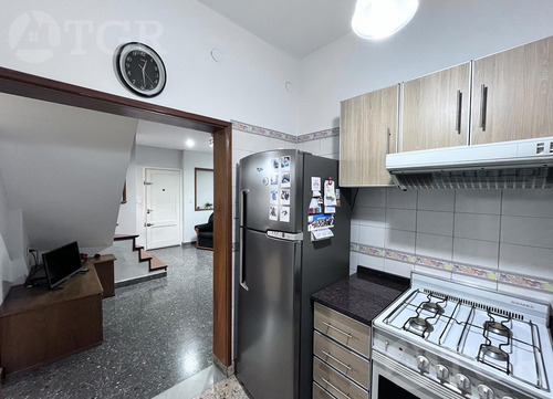 Casa 5 Ambientes En Avellaneda - Piñeyro-