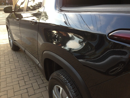 Imagem 6 de 21 de Fiat Toro 1.8 Flex Freedom Automática 2019