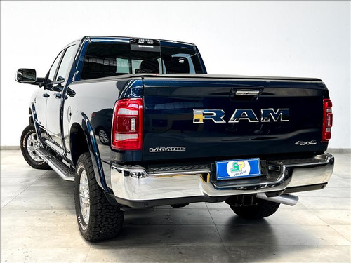 Ram 3500 Laramine 6.7 Turbo I6 4x4
