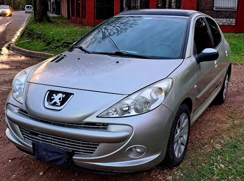 Peugeot 207 1.4 Feline Hdi 70cv