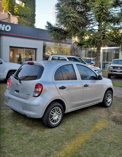 Imagen 6 de 16 de Nissan March Visia