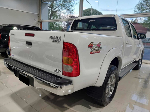 Imagen 3 de 10 de Toyota Hilux 2010 3.0 I Srv Cab Doble 4x4 Cuero