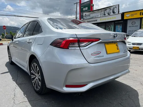 Toyota Corolla 1.8cc Hibrido At Aa 4x2