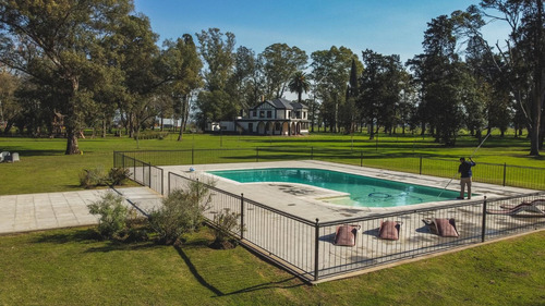 Dueño Vende Lote Fondo Laguna Barrio Isla Financo Tomo Vehiculo Propiedad De Mi Interes (no Terravista, San Diego, Banco Provincia, Los Puentes, La Cesarina, Haras Maria Eugenia,; Reserva Del Oeste )