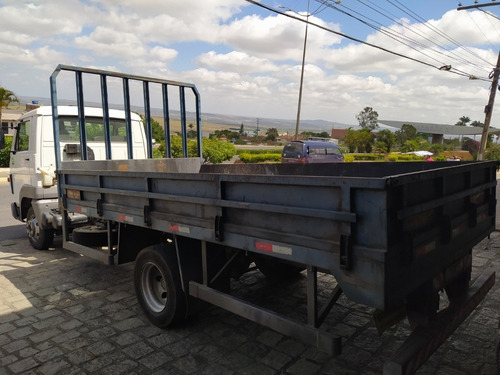Volkswagen / 8.160 Drc 4x2