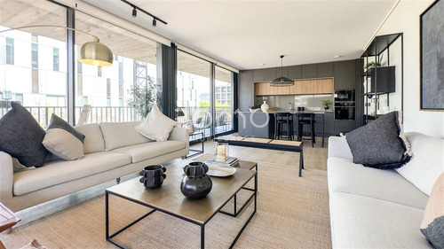 Nuevo, Penthouse: Nueva Costanera, Plaza Del Hoyo