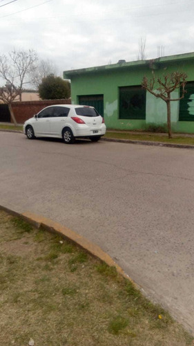 Nissan Tiida 1.8 Acenta 2011