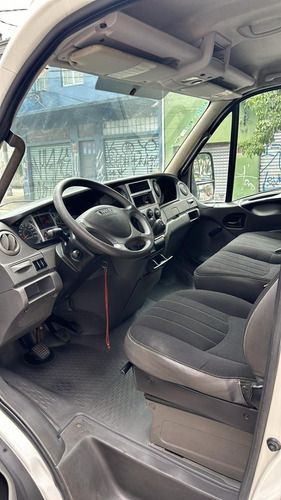 Iveco Daily 70c17 Cd 2015