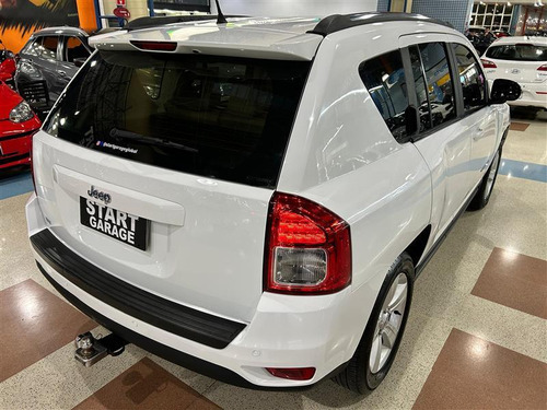 Jeep Compass 2.0 SPORT 4X2 16V GASOLINA 4P AUTOMÁTICO