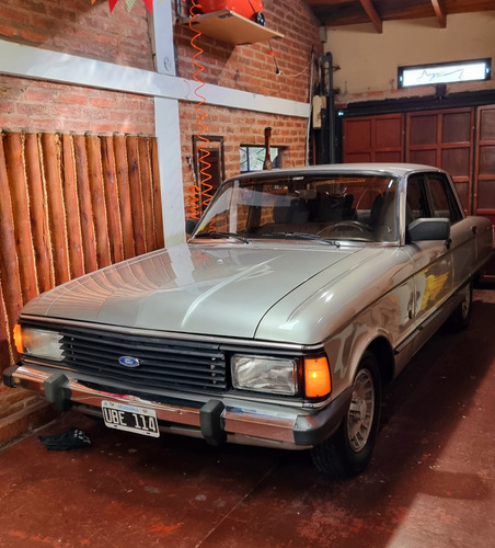 Ford Falcon 3.6 Ghia Full 4Ct