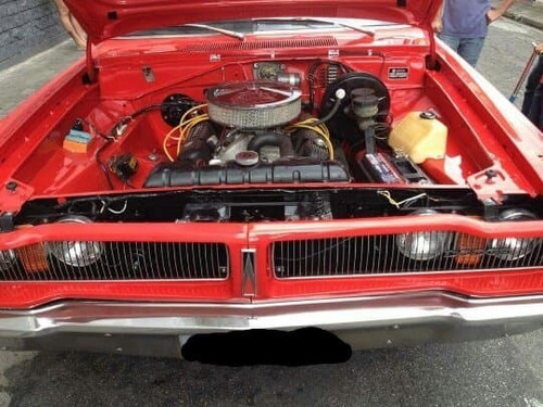 Dodge Charger R\t