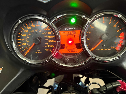 Imagen 8 de 9 de Suzuki Vstrom 1000 Roma Cars