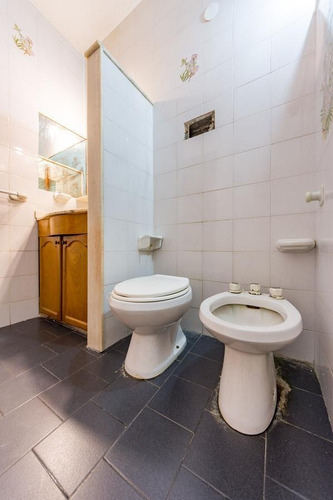 Imagen 15 de 20 de Venta/permuta Dpto Centro Ph De 2 Dormitorios Con Patio Y Terraza. Arroyito, Rosario.