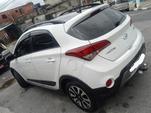 Hyundai HB20X 1.6 Premium Flex Aut. 5p
