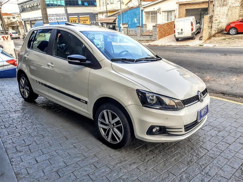 Volkswagen Fox 1.6 Msi Run 8v Flex 4p Manual 2016/2017