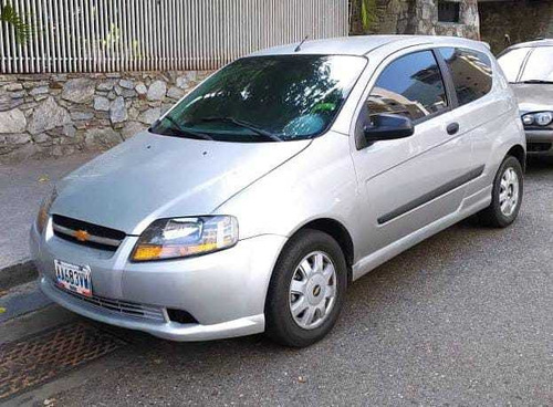 Imagen 1 de 8 de Chevrolet Aveo