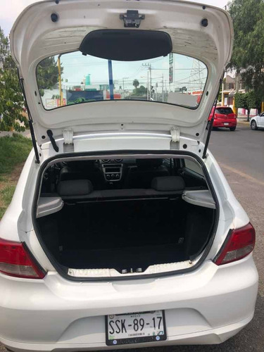 Volkswagen Gol 1.6 Comfortline Aa R A Abs Mt 2011