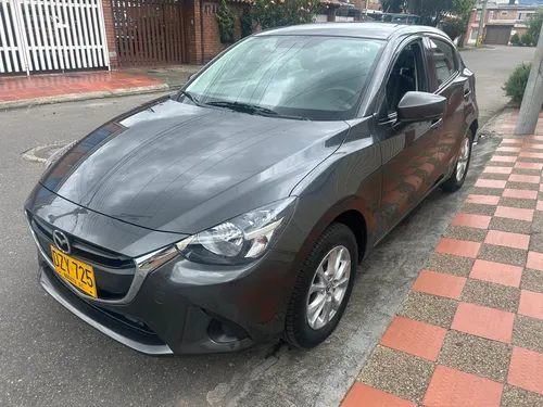 Mazda 2 1.5 At