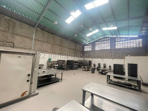Imagen 3 de 12 de Edificio Comercial En Alquiler Centro Barquisimeto ,planta Eléctrica ,internet ,contacto -04245620928,flex 22-28207 Z17*