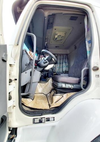 Imagem 11 de 15 de Volvo Vm 240