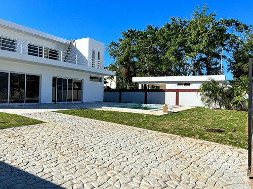 Se Vende Villa En Samana Las Terrenas 