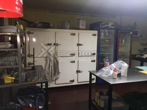 Imagen 6 de 8 de Con Renta: $40.000 Av. Rivadavia Al 3000 Y Ecuador 8 X 18 Ep