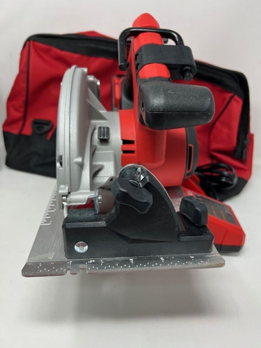Imagen 2 de 3 de Milwaukee M18 2-tool Combo Kit 2902-20 Hammer Drill Jik