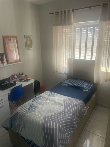 Apartamento 2 Gonzaga 2quartos,dep.emp., Garagem Demarcada.