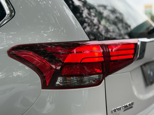 Mitsubishi Outlander 2.2 4wd 5p