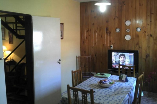 Imagen 3 de 11 de Venta - Casa En 2 Plantas - Jose C Paz