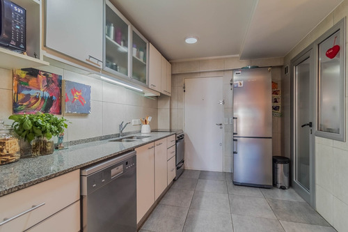 Excelente Semipiso De 4 Ambientes Reciclado En Venta | Acepta Permuta