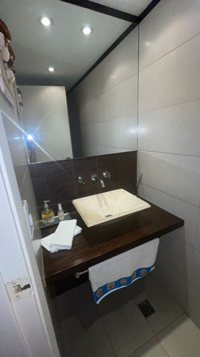 Imagen 19 de 28 de Vendo Apto 4 Dorm + Servicio Completo- Rambla De Pocitos, Vista, Excelente Ubicación!!