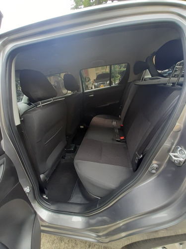 Suzuki Swift 2019 Live 1.2l