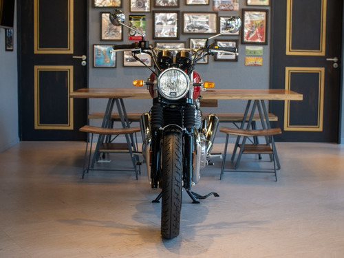 Imagen 3 de 25 de Royal Enfield Interceptor 650 Roja Unidades Disponibles