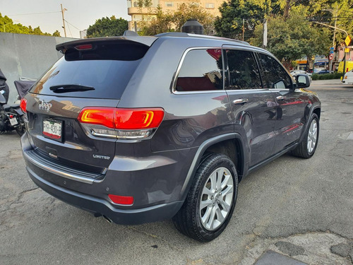 Jeep Grand Cherokee 3.6 Limited Lujo 4x2 Mt
