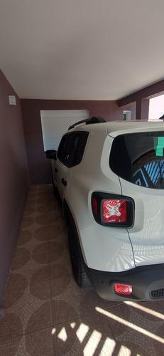 Jeep Renegade 2018 1.8 Flex Aut. 5p