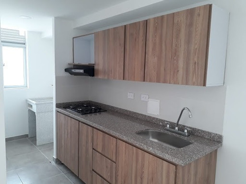 Imagen 3 de 19 de Apartamento En Venta Chipre 2790-22596