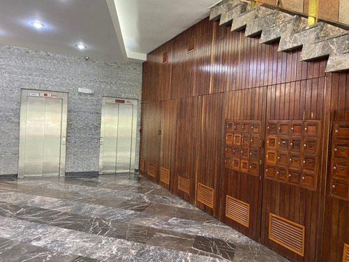 Altamira, Se Alquila Oficina O Local Para Consultorio. Beatriz Pacheco Mls #25-23542