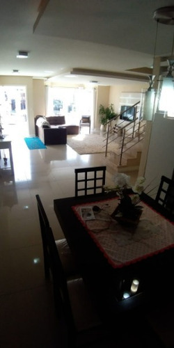 Casa Em Hípica Com 3 Dormitórios - Mi269453