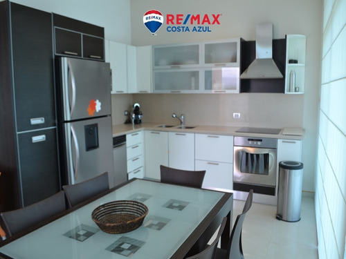Imagen 3 de 14 de Se Vende Apartamento Amplio, Amoblado, En Tucacas, Edificio Puerto Varadero.