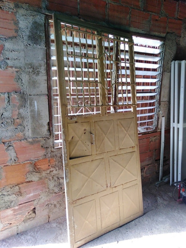 Reja Protectora Para Puerta (Usado)