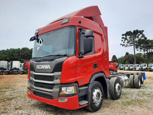 Imagem 2 de 15 de Scania P320 8x2 2020 =p280,p360