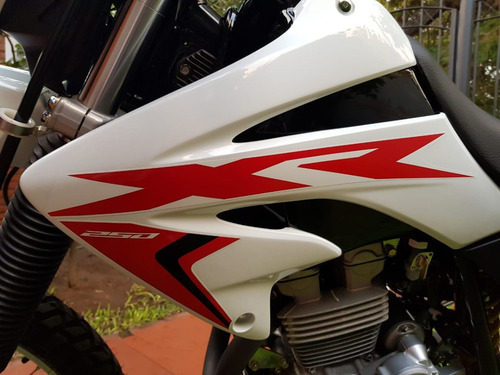 Honda Tornado 250