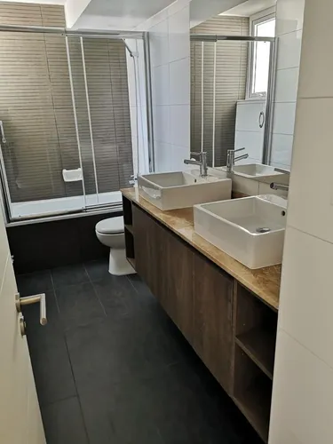 En Venta Amplio Departamento Con Vista Al Mar En Sector Sur