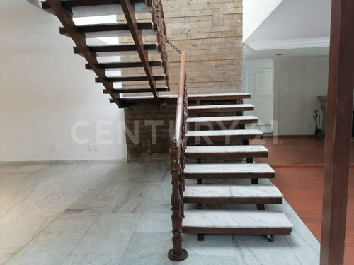 Casa En Venta En Parque San Andrés Coyoacán Cdmx