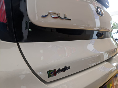 Imagem 9 de 14 de Kia Soul 1.6 Ex 16v Flex 4p Automático