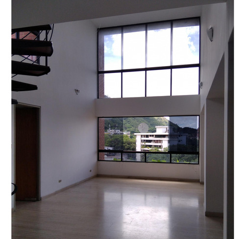 Se Alquila Espectacular Duplex 285m 4h 4b 3p Ubicado En San Bernardino