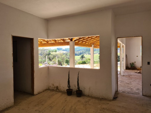 Imagem 11 de 30 de Linda Chácara Em Fase De Acabamento, Com 2 Dormitórios, Piscina, Bem Localizada, À Venda, 900 M² Por R$ 430.000 - Zona Rural - Pinhalzinho/sp - Ch1045