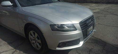 Imagen 7 de 10 de Audi A4 2010 1.8 T Trendy Plus Multitronic Cvt